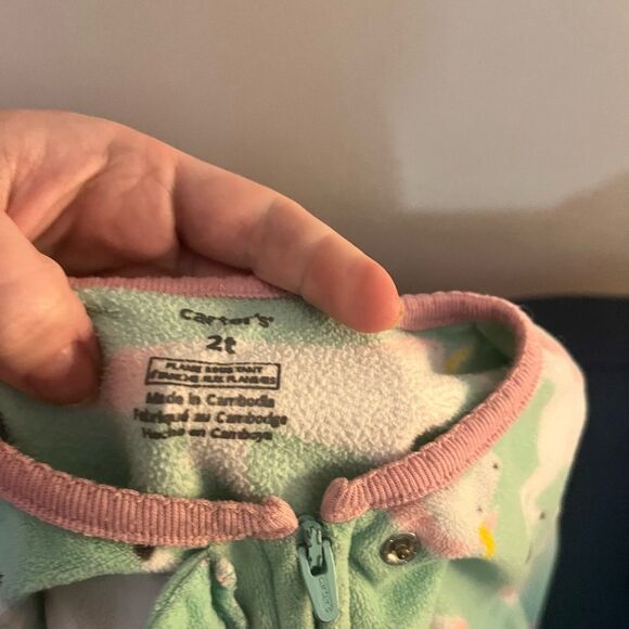 Bundle of 3 Cozy Girls Feetie Pajamas (Size 2T) - Picture 4 of 9